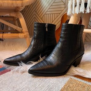 Black hotties size 7